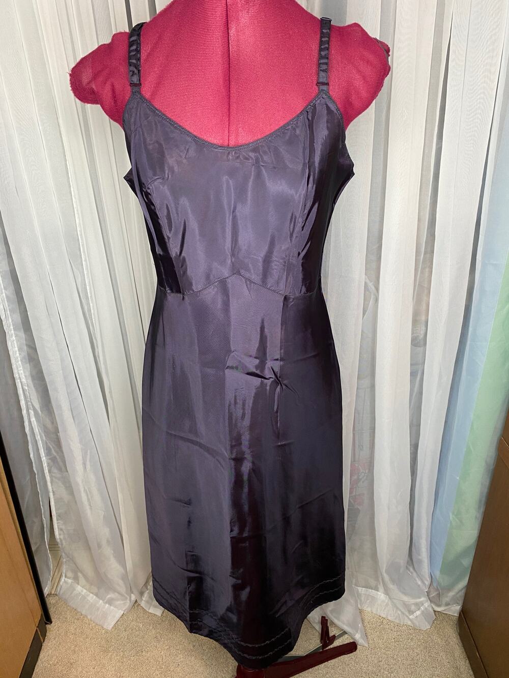 The Snip it Slip navy size 34 vintage